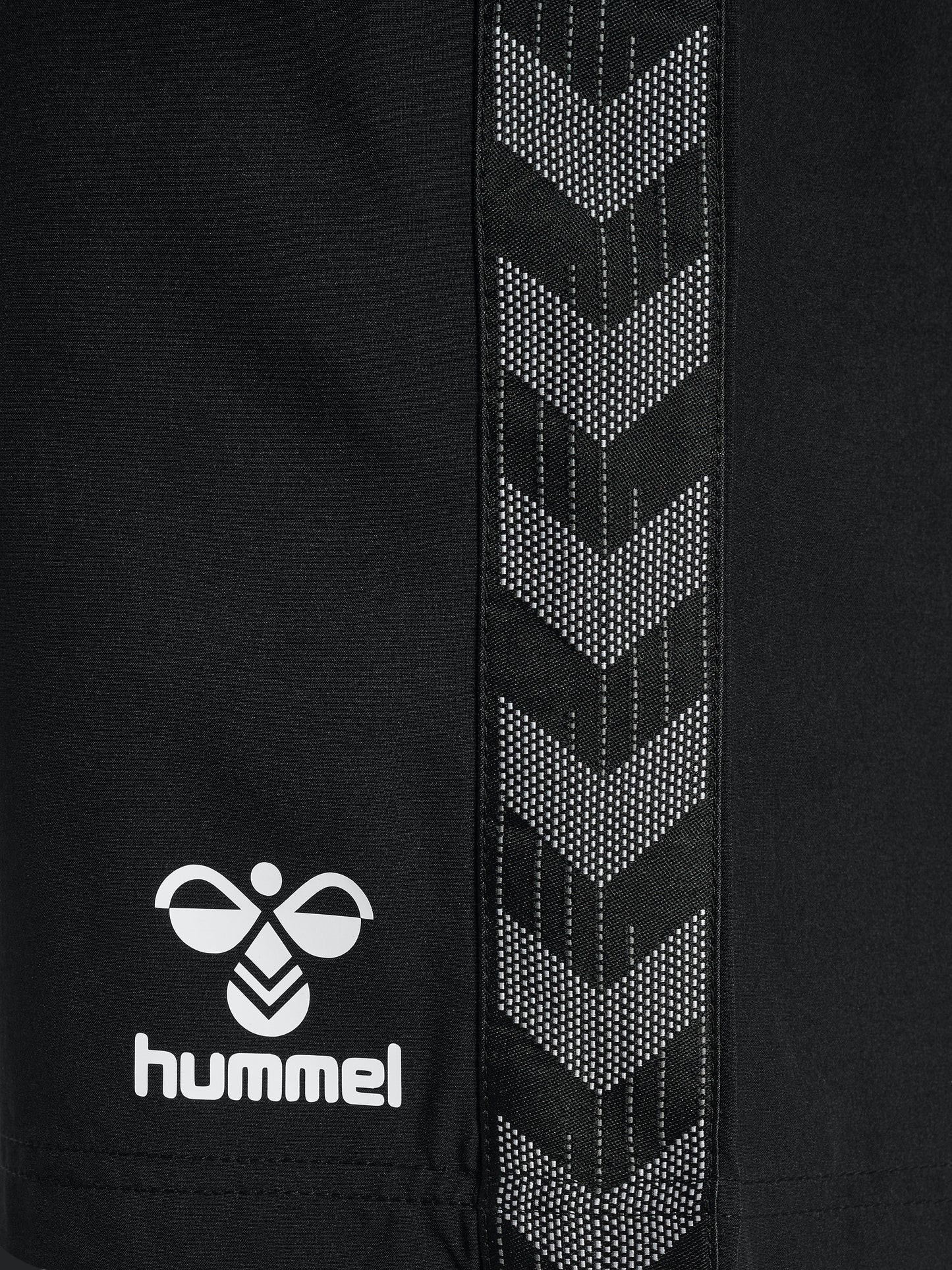 2001-BLACK