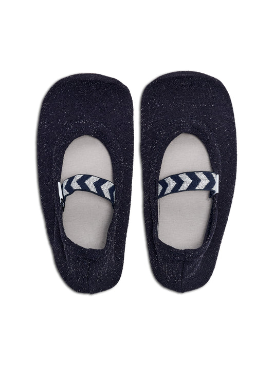 1009-BLACK IRIS