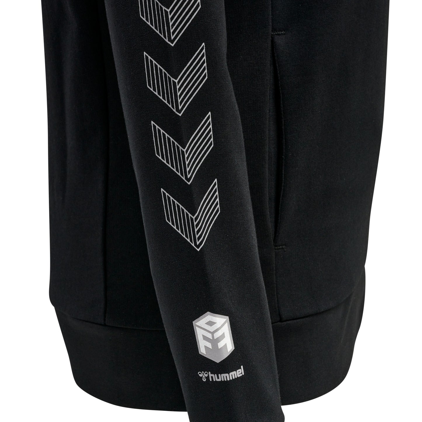 2001-BLACK