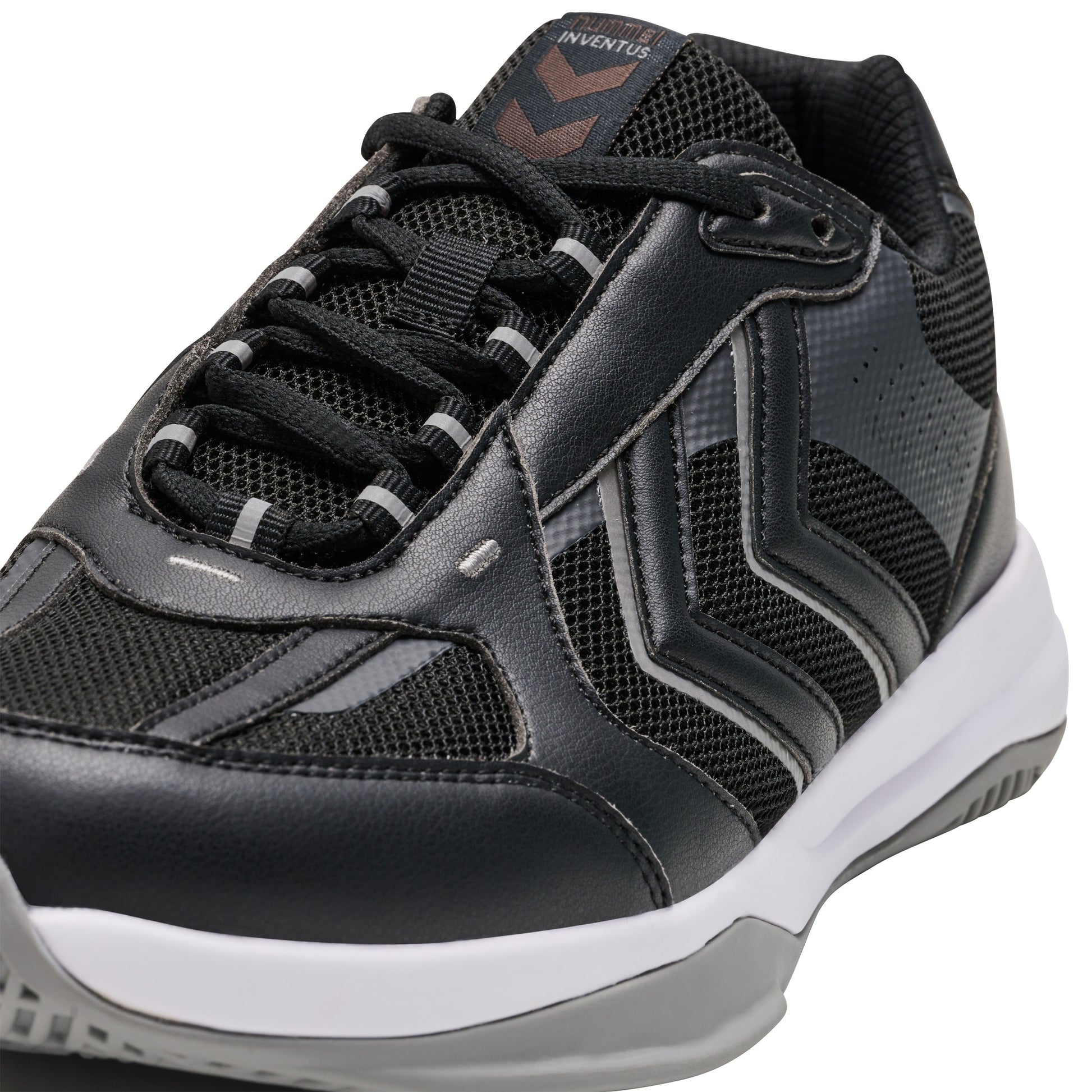 2001-BLACK
