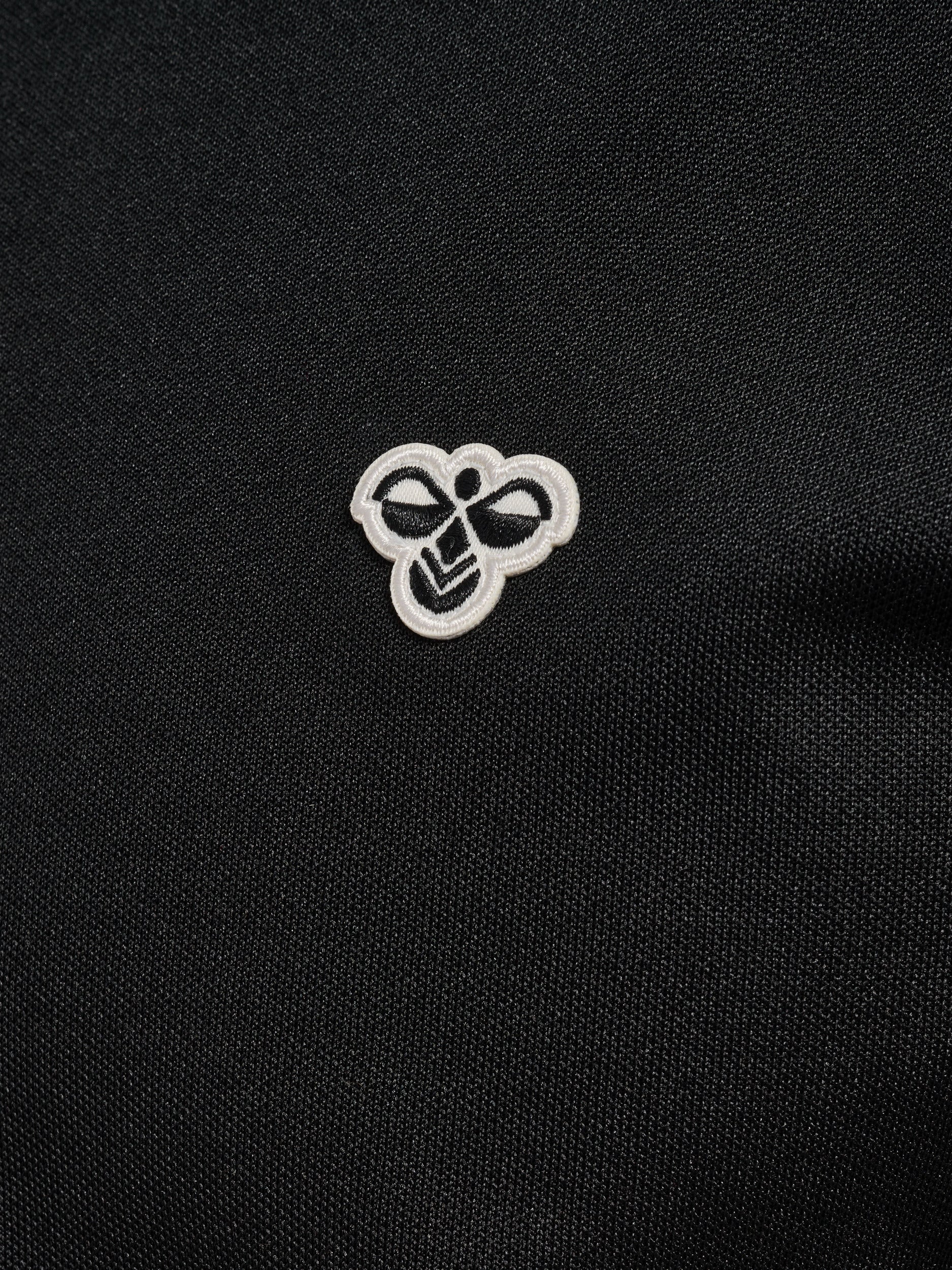 2001-BLACK