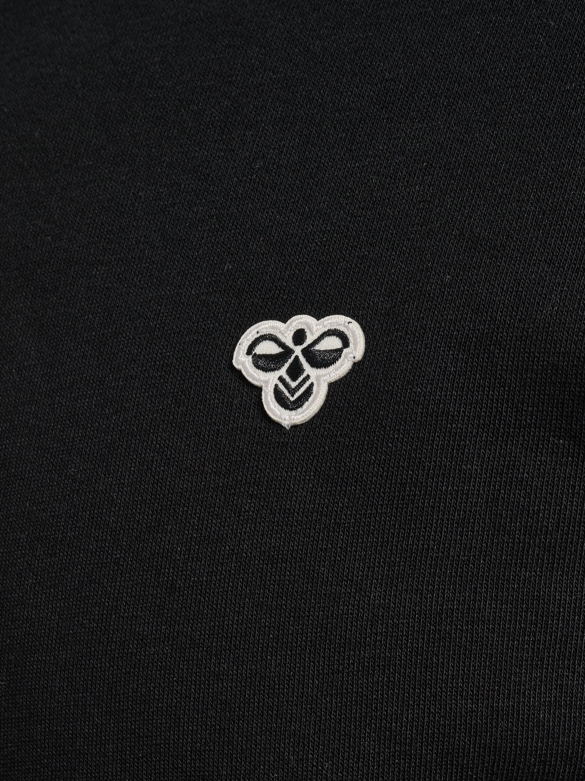 2001-BLACK