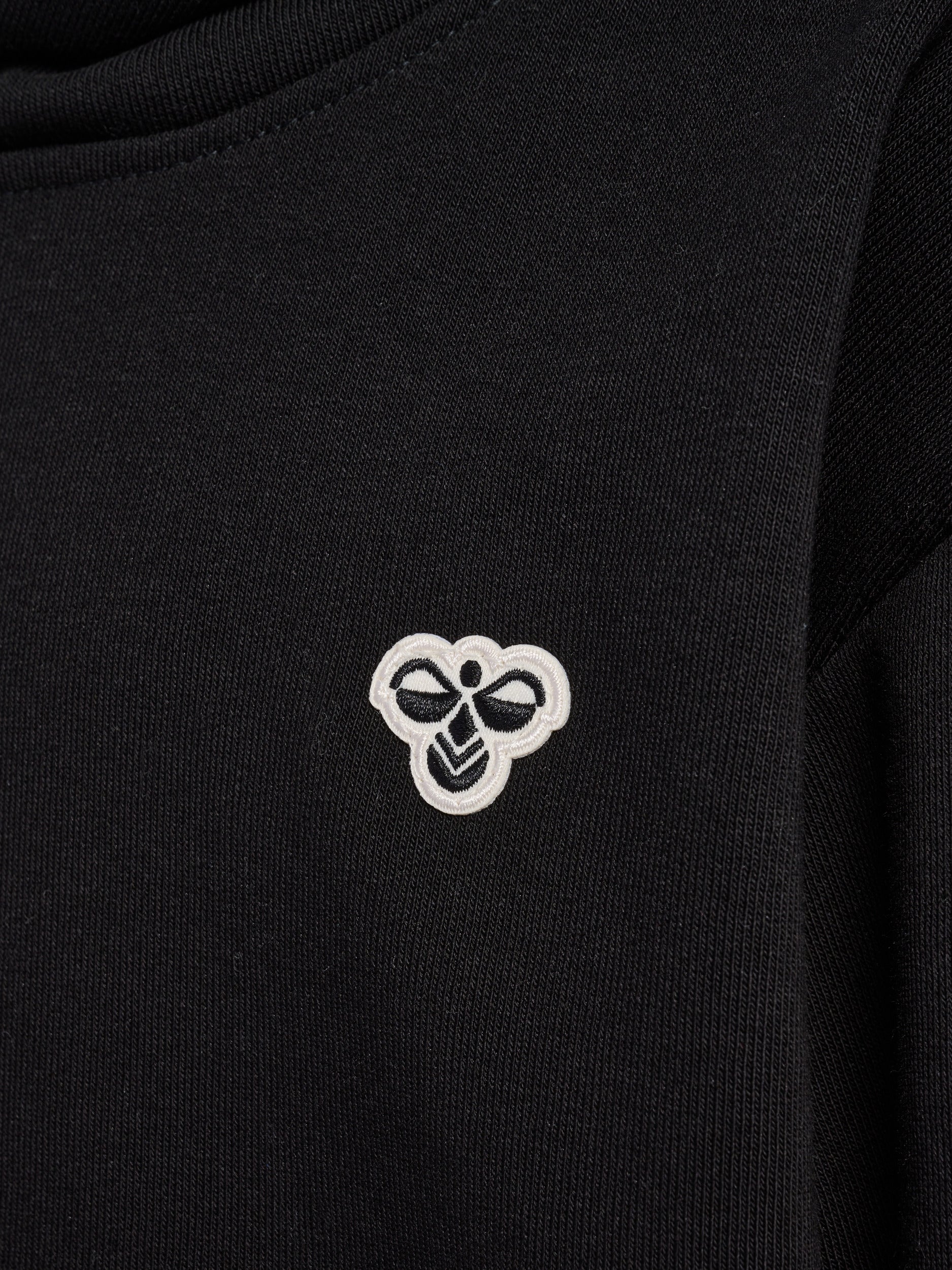 2001-BLACK