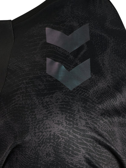 hmlBLAZE26 PRO TRAINING JERSEY S/S – BLACK