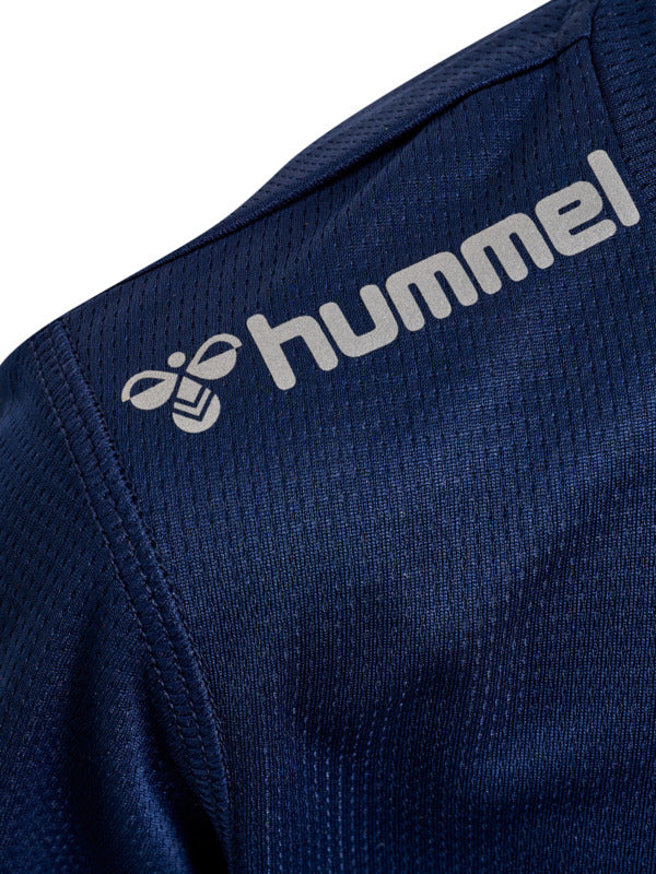 1009-BLACK IRIS