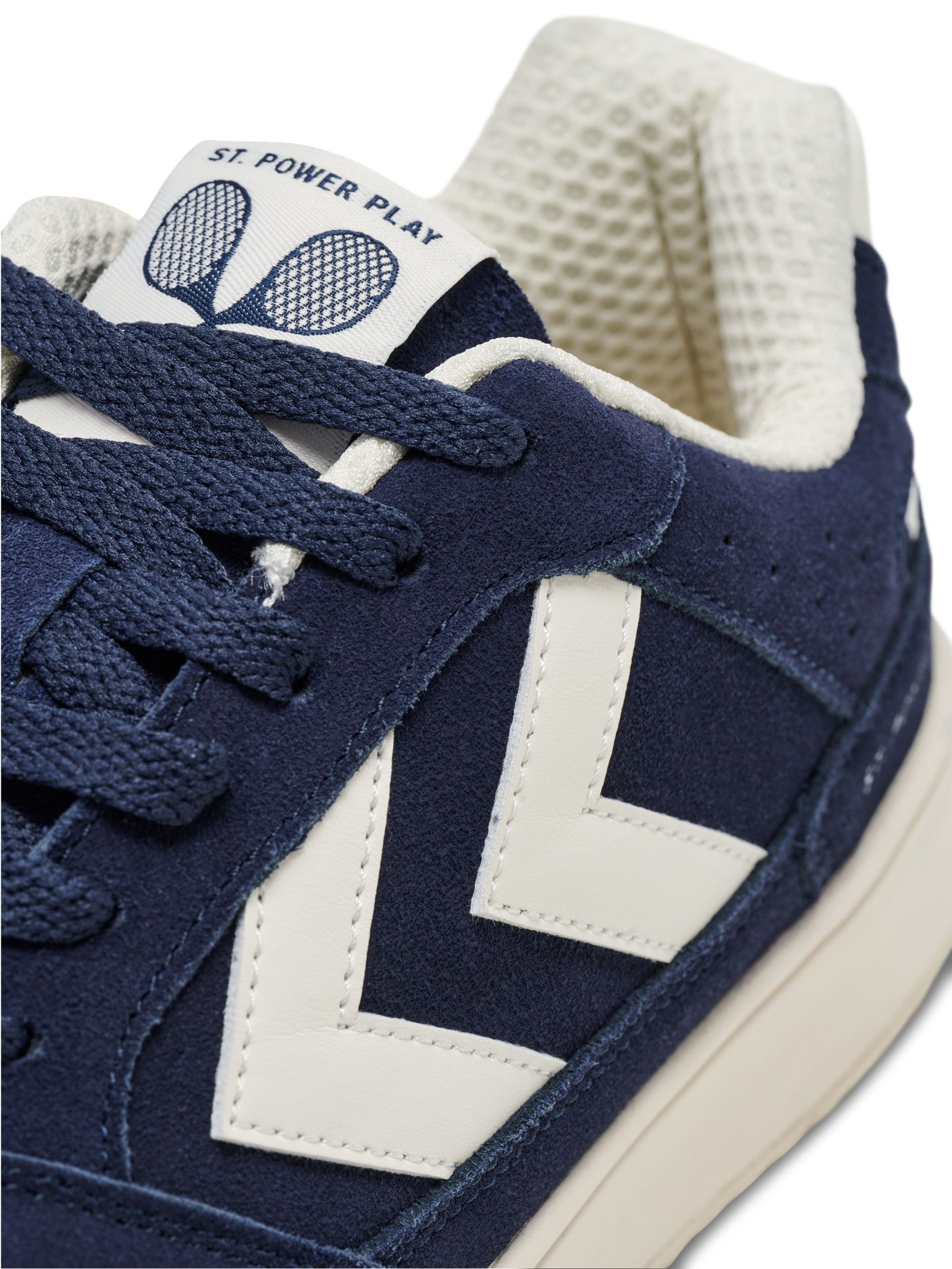 ST. POWER PLAY SUEDE