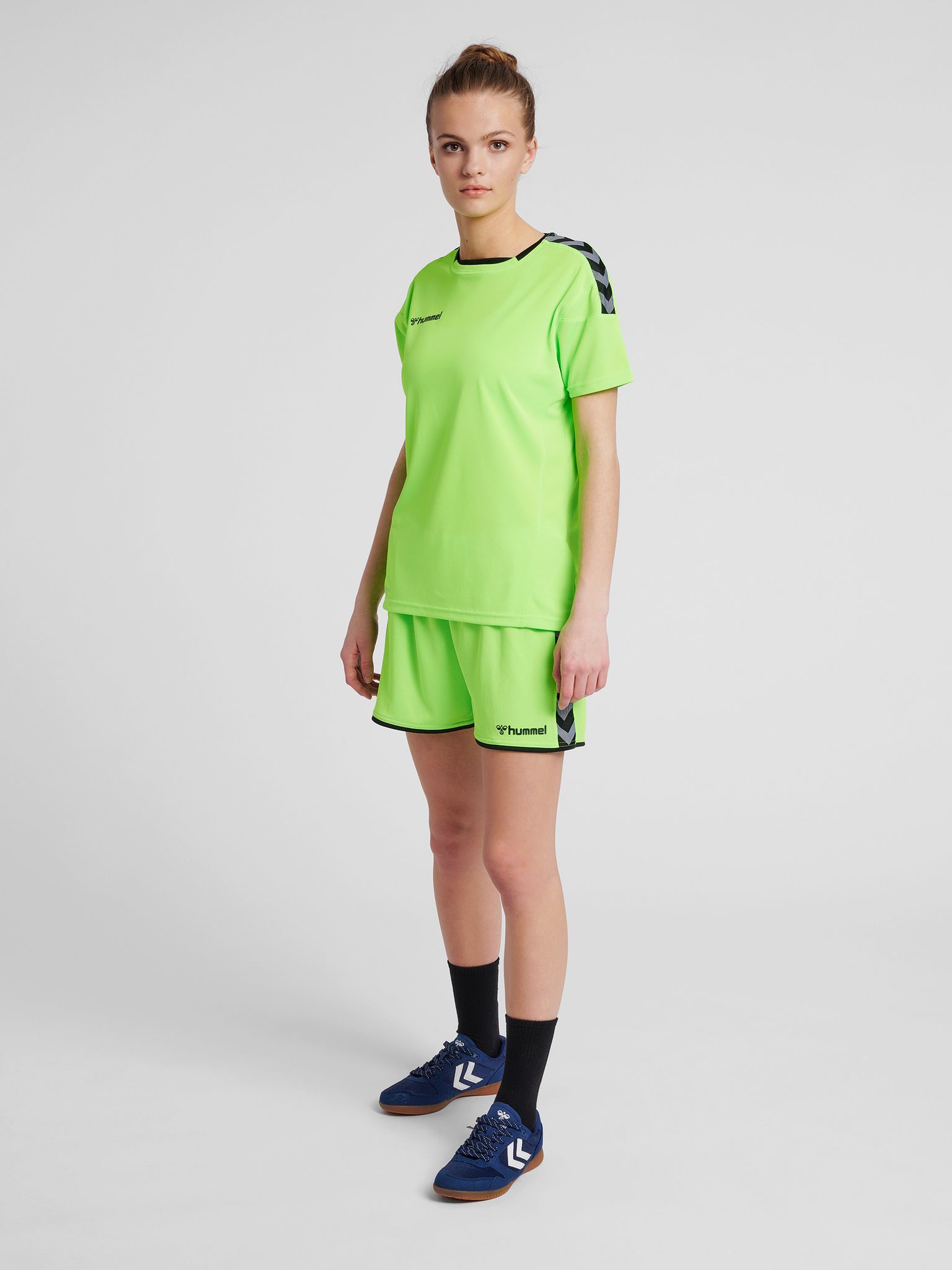 hmlAUTHENTIC POLY JERSEY WOMAN S/S