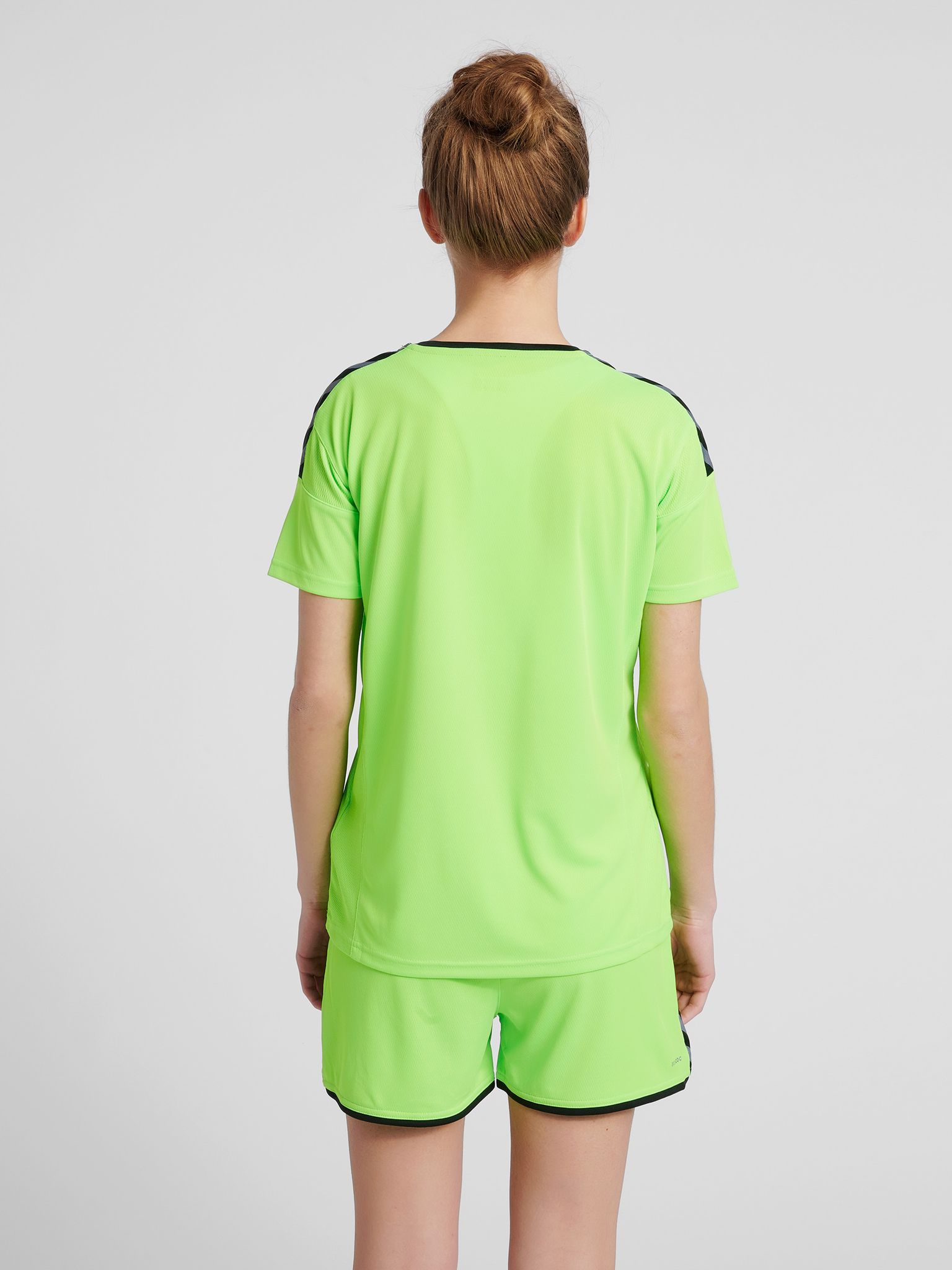 hmlAUTHENTIC POLY JERSEY WOMAN S/S