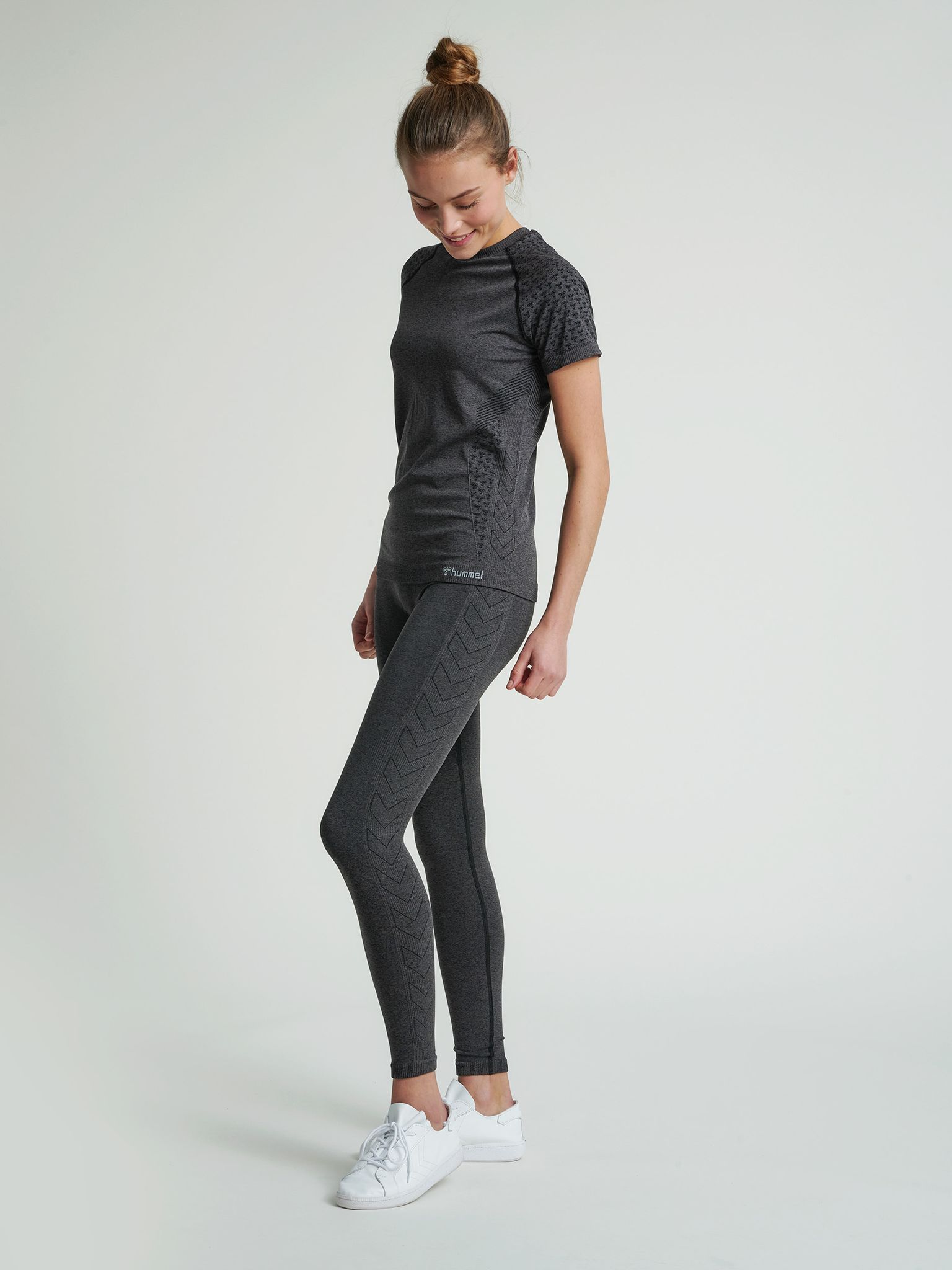 hmlCI SEAMLESS T-SHIRT