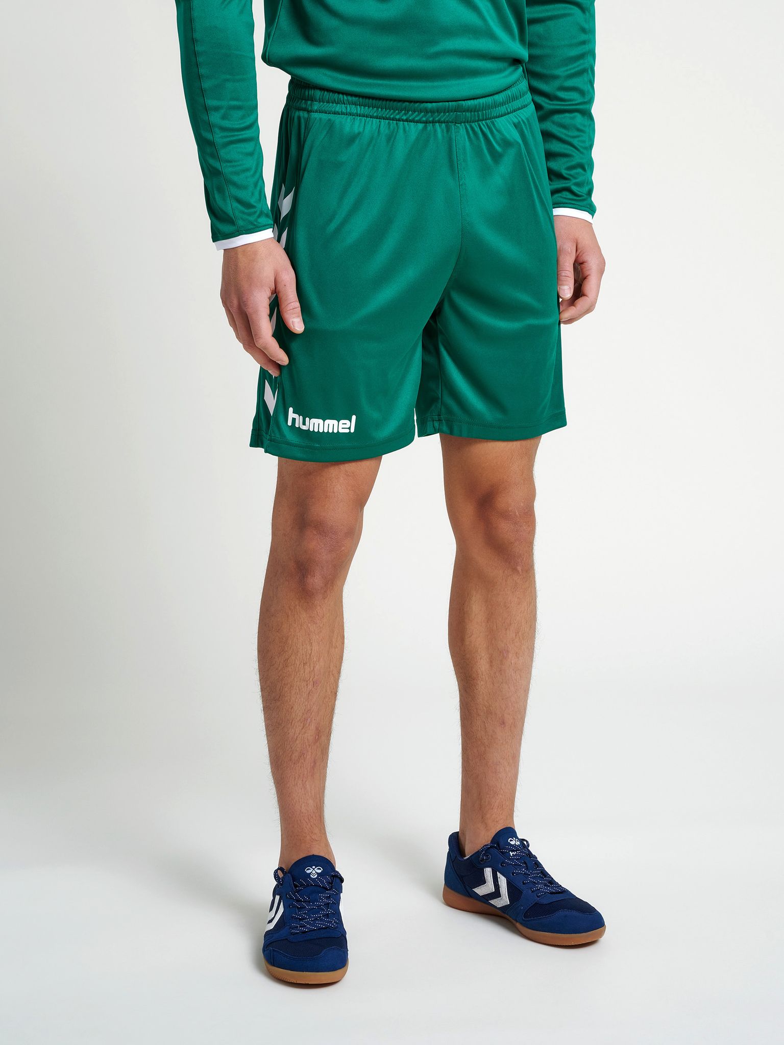 CORE POLY SHORTS