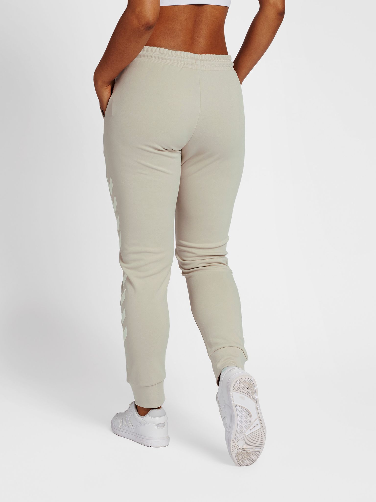 hmlLEGACY POLY WOMAN REGULAR PANTS