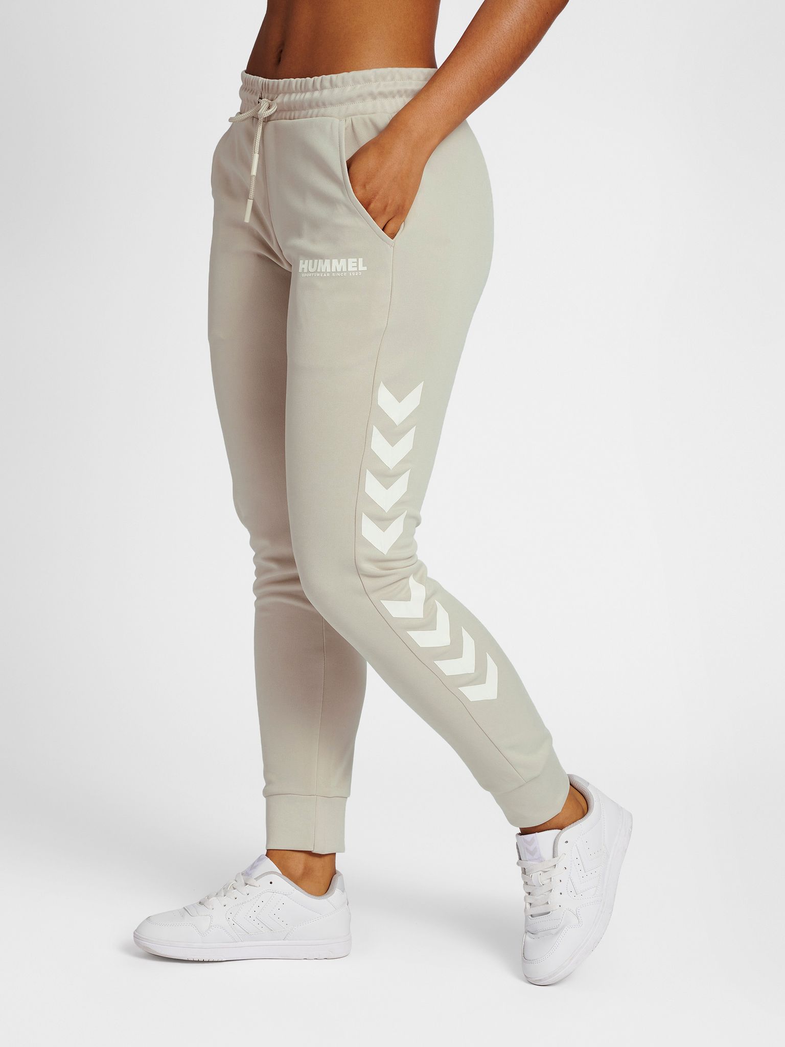 hmlLEGACY POLY WOMAN REGULAR PANTS