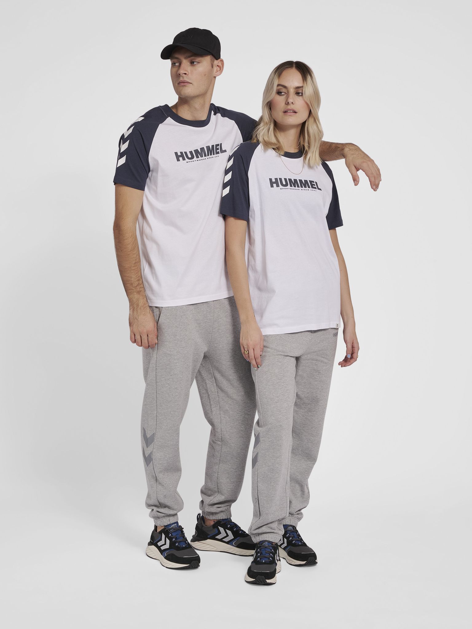 hmlLEGACY BLOCKED T-SHIRT