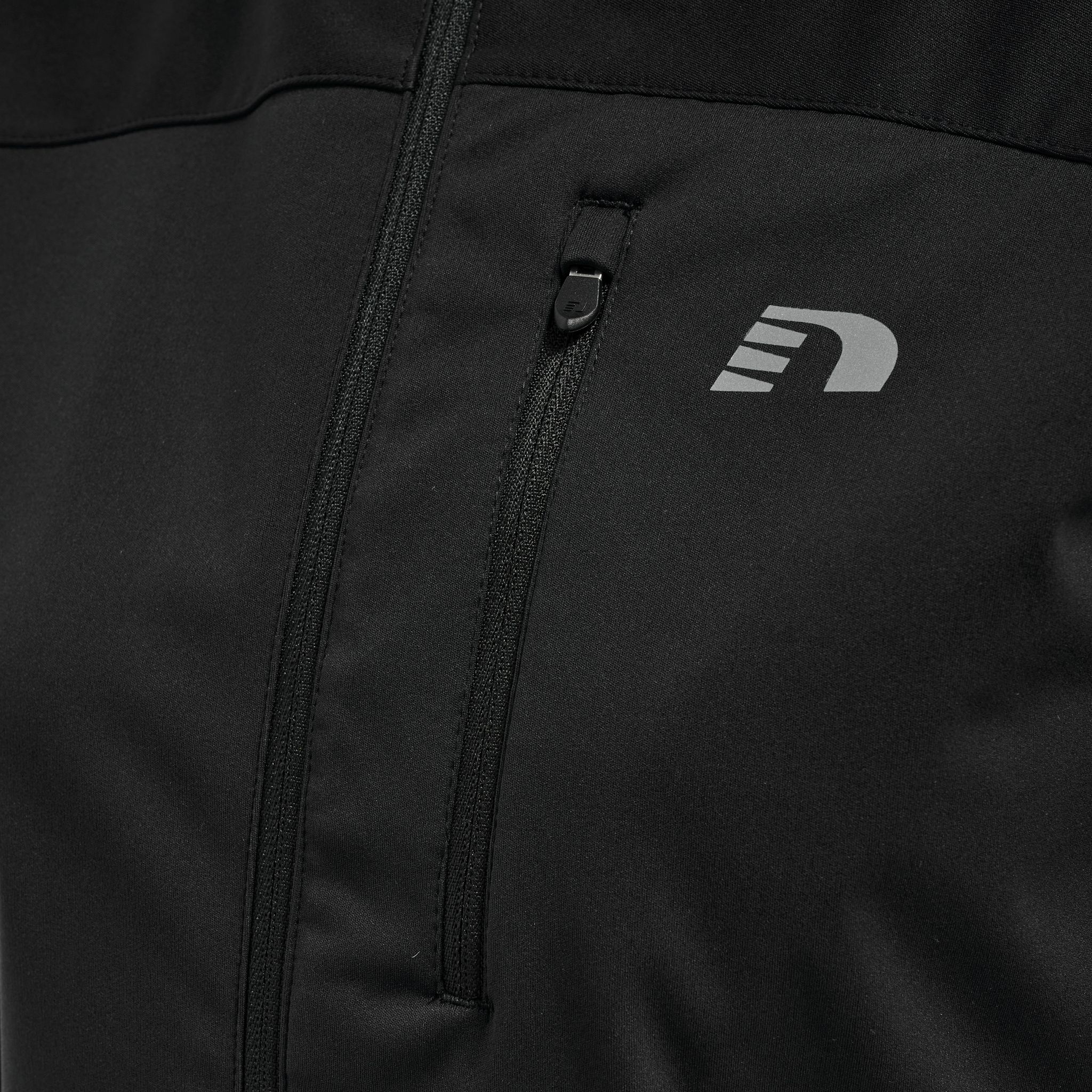 WOMEN'S CORE CROSS JACKET