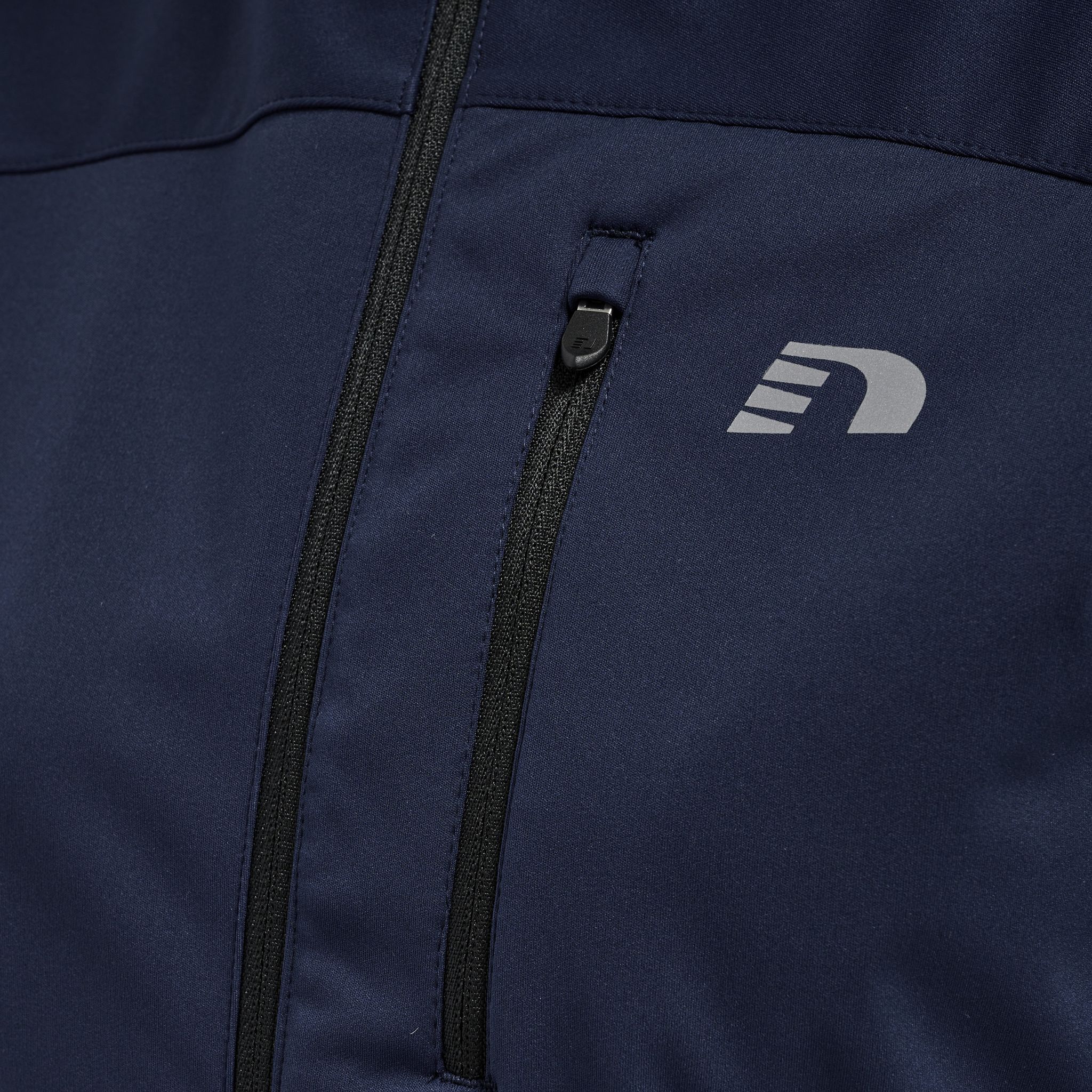 WOMEN'S CORE CROSS JACKET
