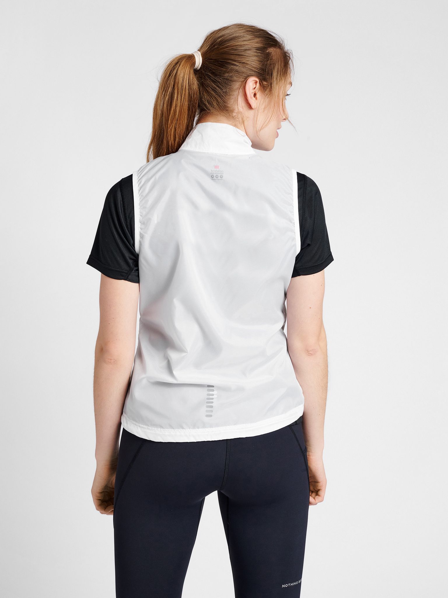 WOMEN PACKABLE TECH GILET