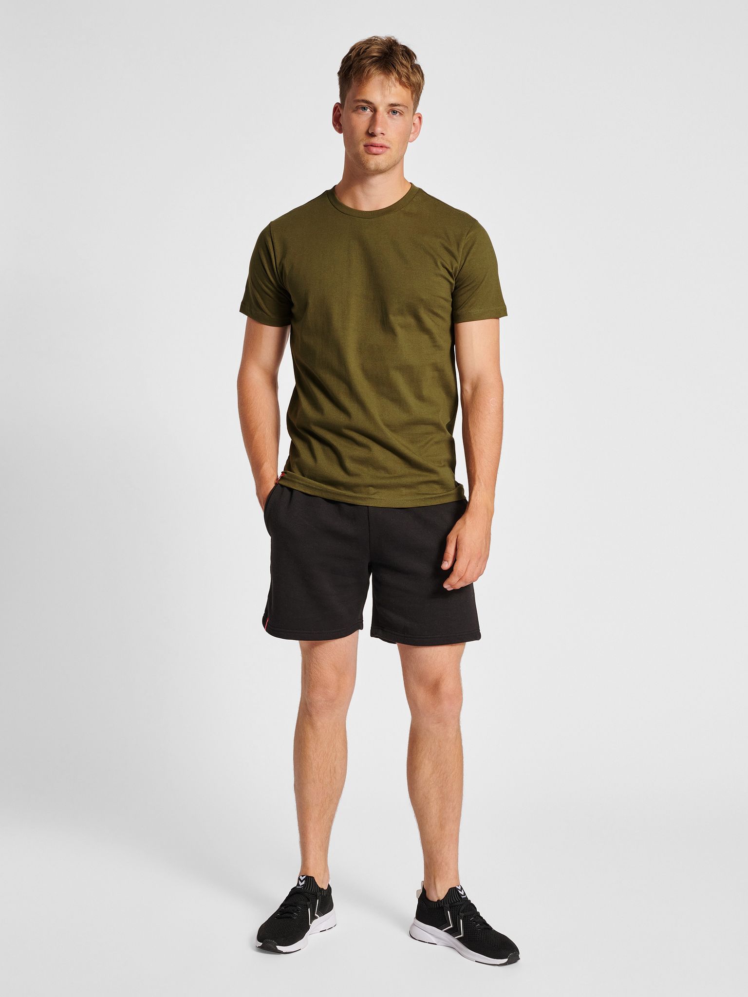 hmlRED HEAVY T-SHIRT S/S