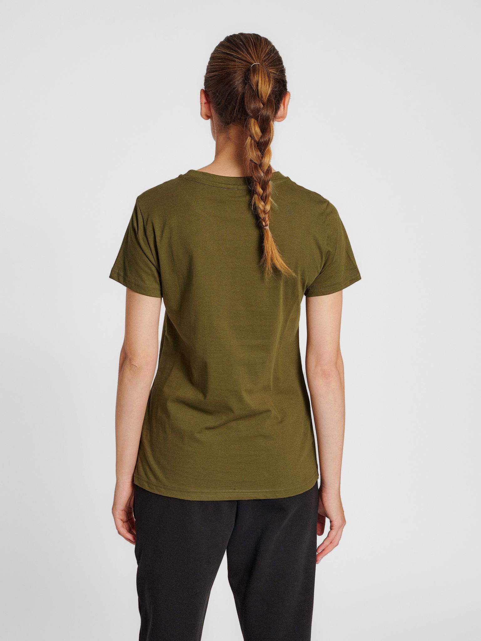 hmlRED BASIC T-SHIRT S/S WOMAN