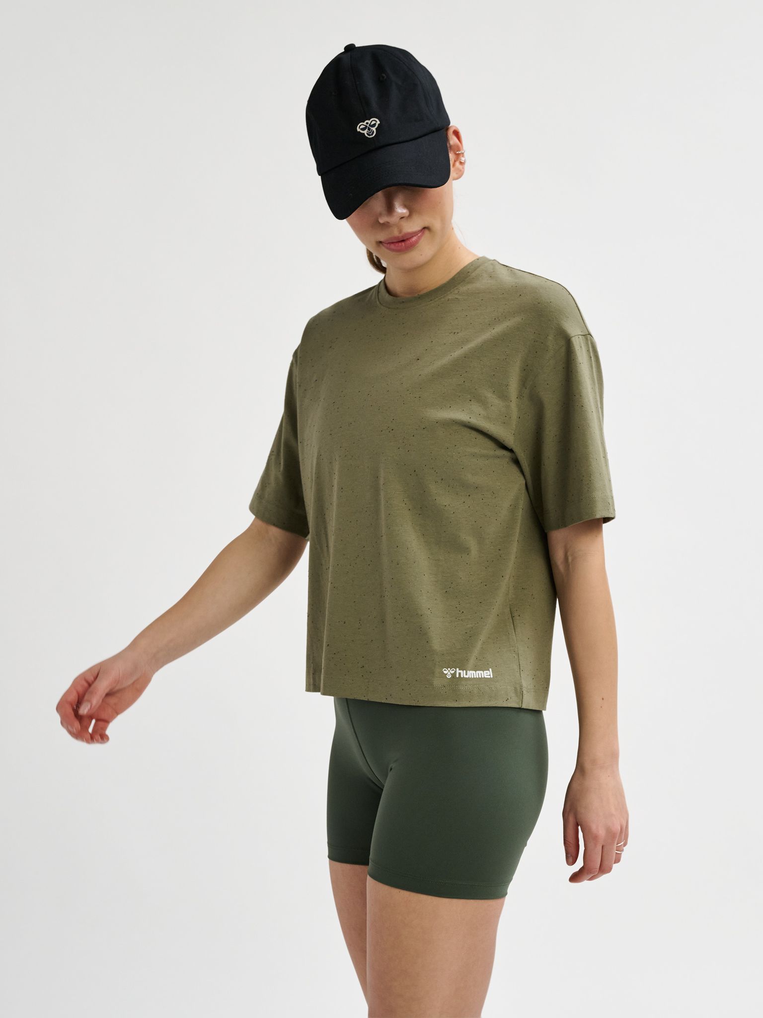 hmlMT ULTRA BOXY SHORT T-SHIRT