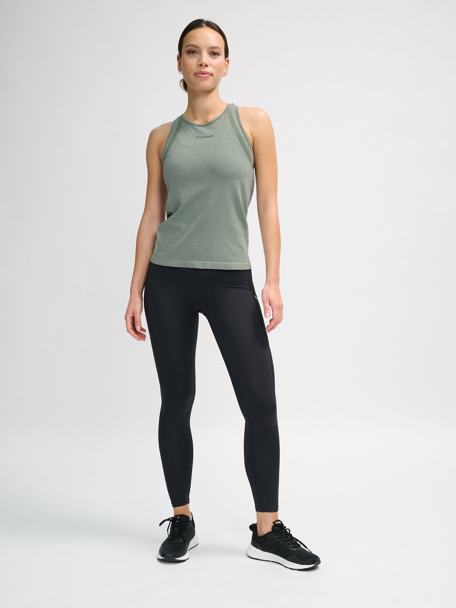 hmlMT HYPER SEAMLESS TANKTOP
