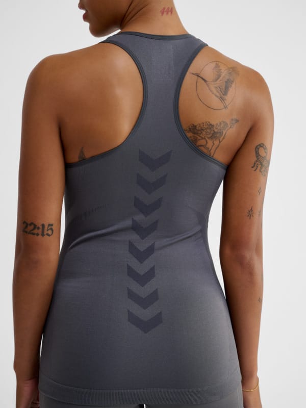 hmlTIF SEAMLESS TOP